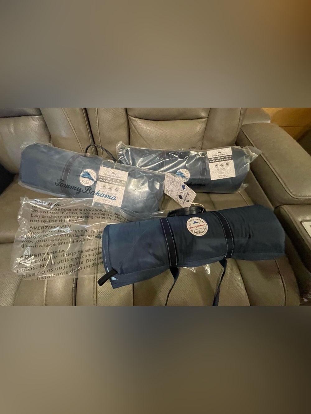 NEW Tommy Bahama Outdoor Packable Blanket, Large 50x70